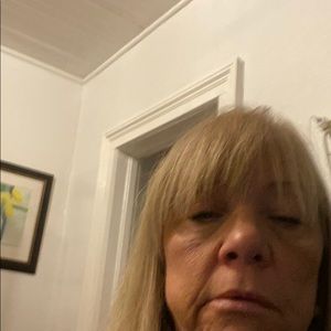 Meet your Posher, Deborah